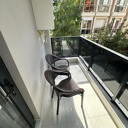 Real Homes Lara Ξενοδοχείο με διαμερίσματα Αττάλεια