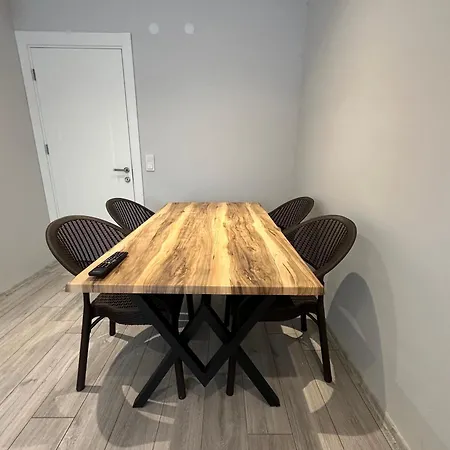 Ξενοδοχείο με διαμερίσματα Real Homes Lara Αττάλεια