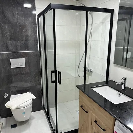 Real Homes Lara Ξενοδοχείο με διαμερίσματα