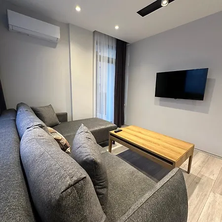 Real Homes Lara Ξενοδοχείο με διαμερίσματα